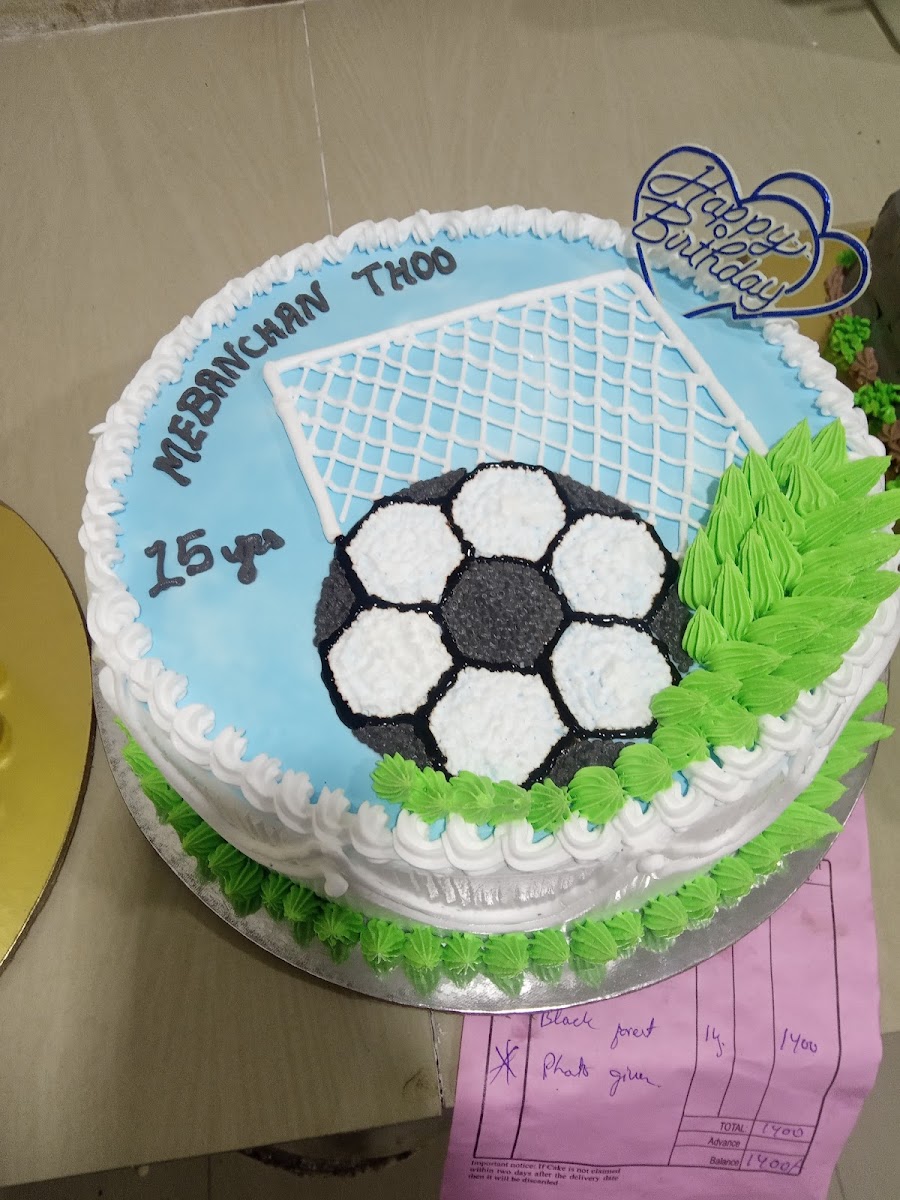 WAMAIA Cafe & Confectionery - 4