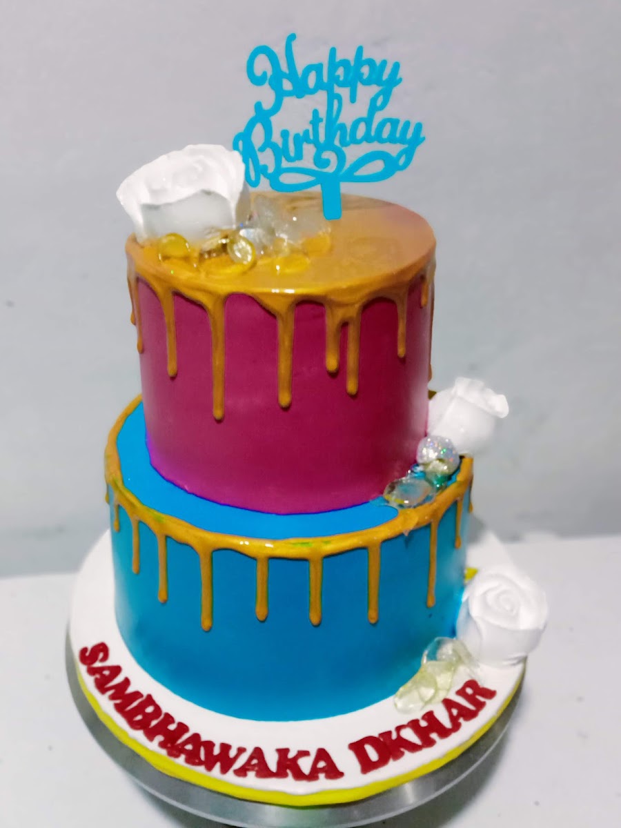 WAMAIA Cafe & Confectionery - 9