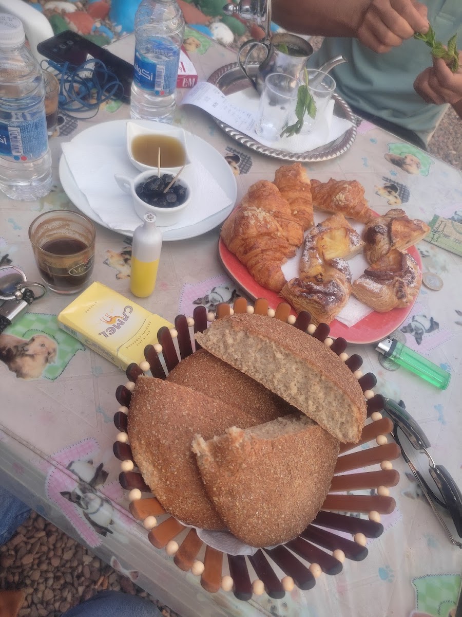 Café & Pâtisserie Lamadeleine - 8