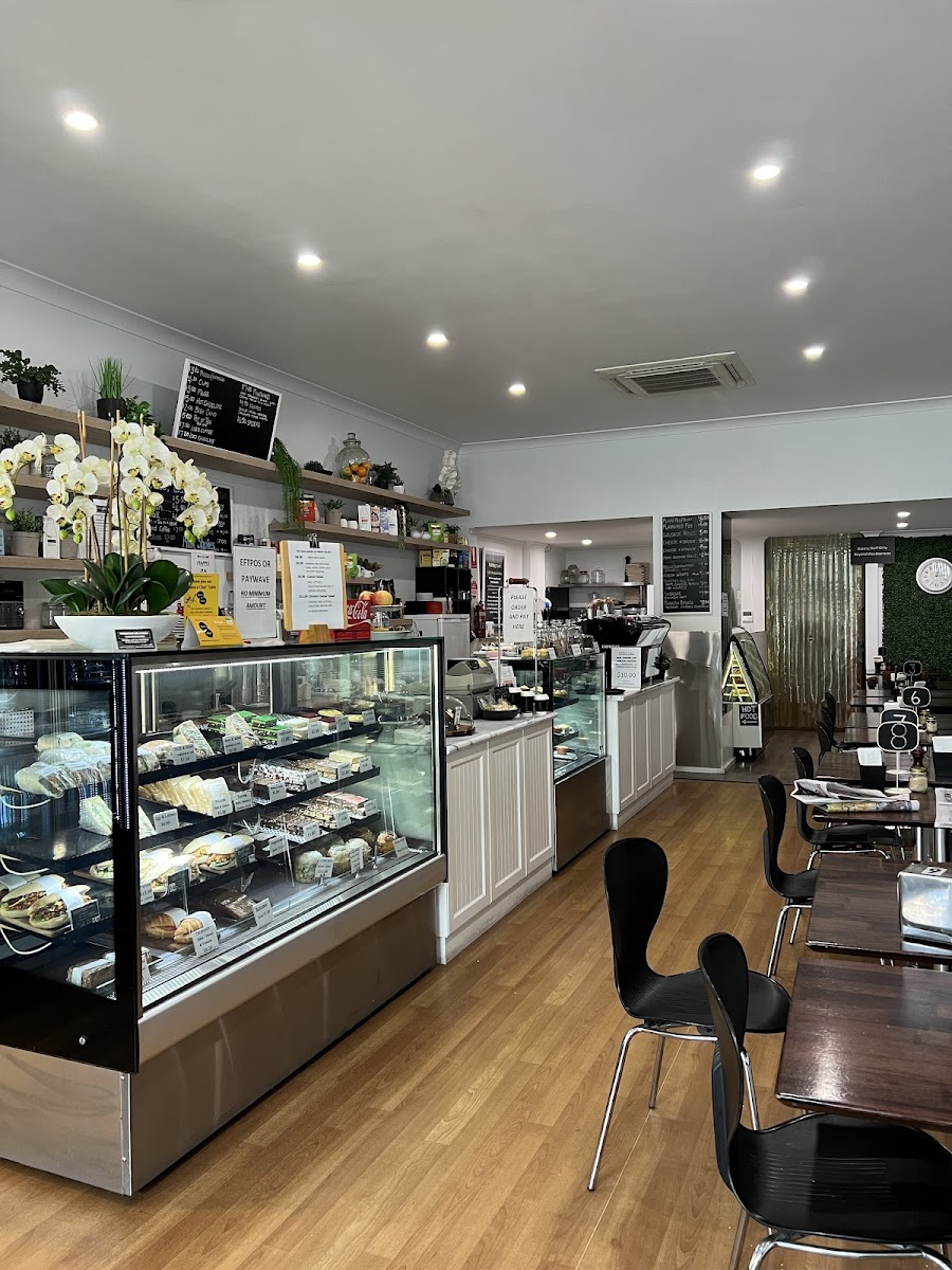 Homeground Cafe/Boutique Bakery