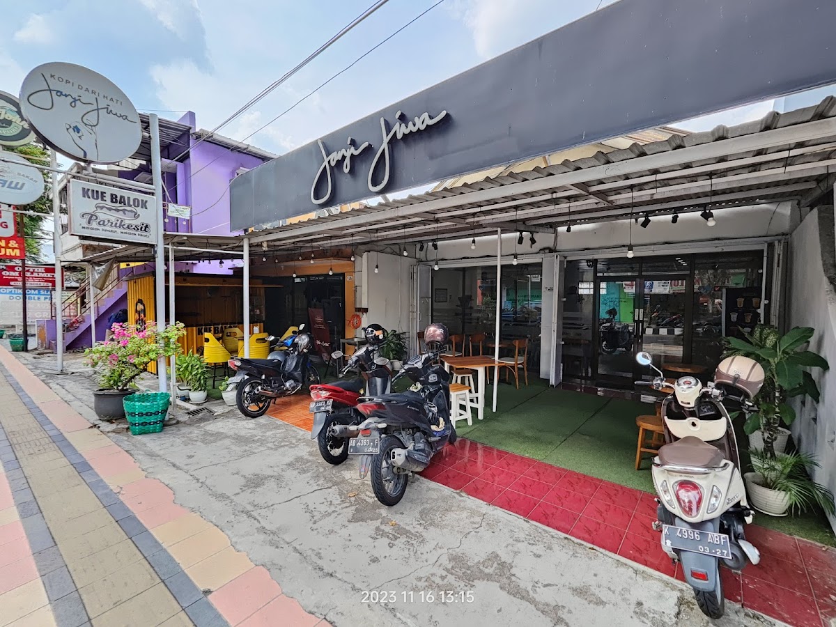 Kopi Janji Jiwa Jilid 635 Karanganyar