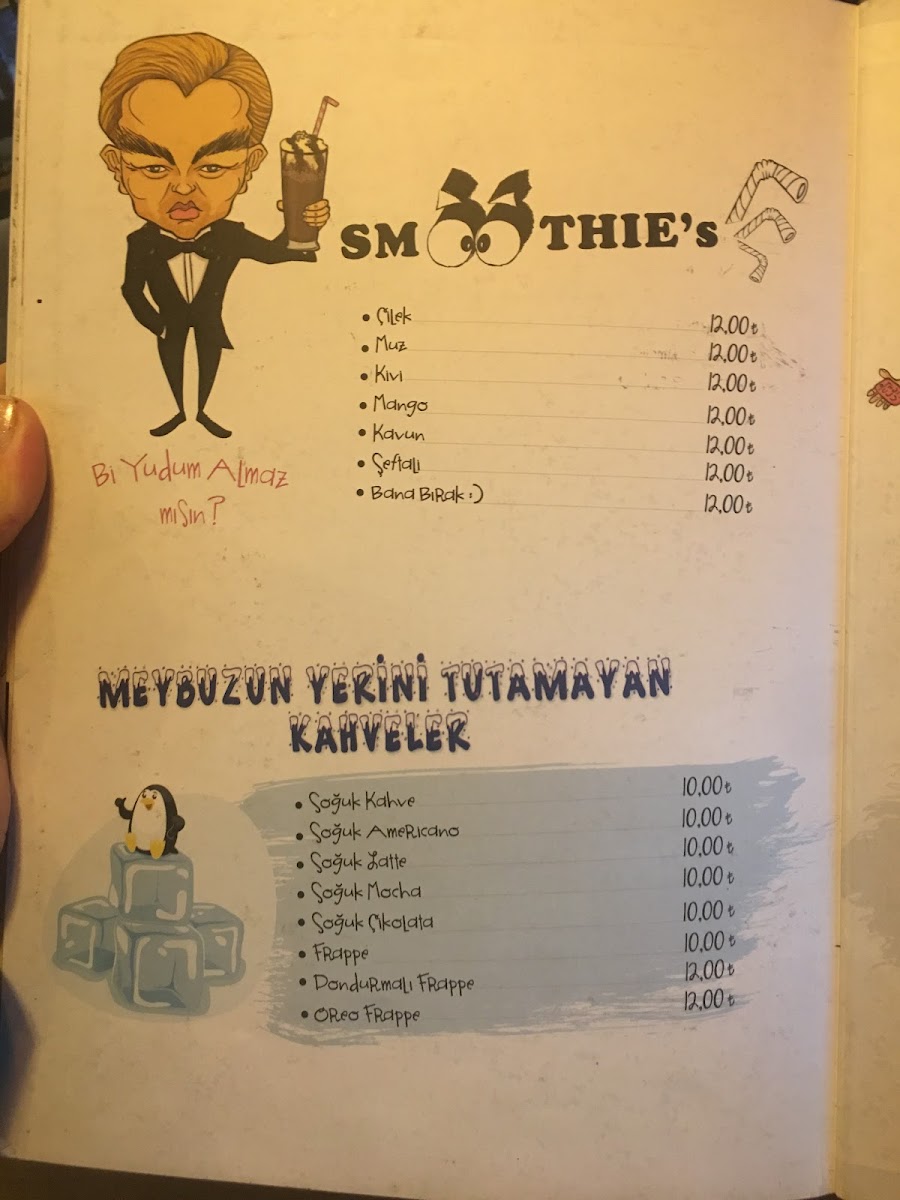 Cartoon Art Cafe - 6