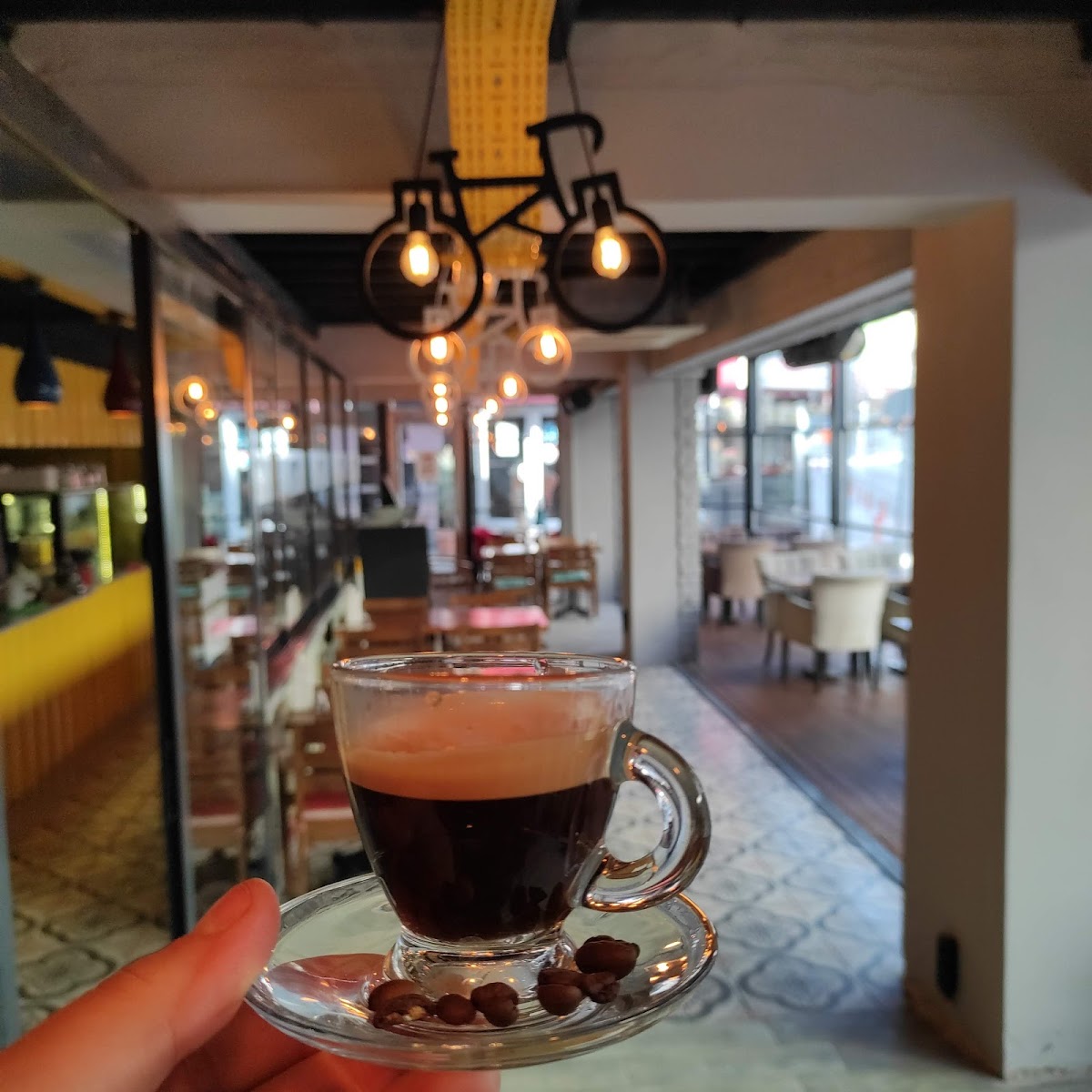 Cartoon Art Cafe - 9