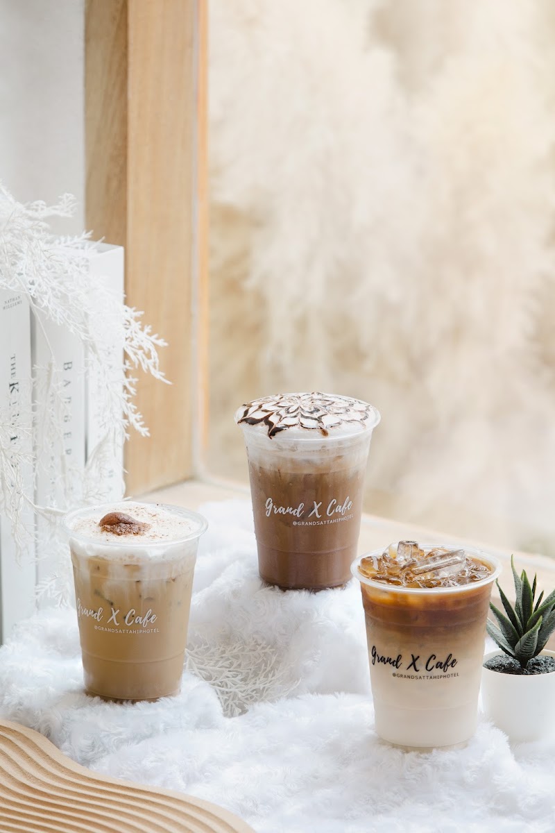 Grand X Cafe แกรนด์ คาเฟ่ - 9