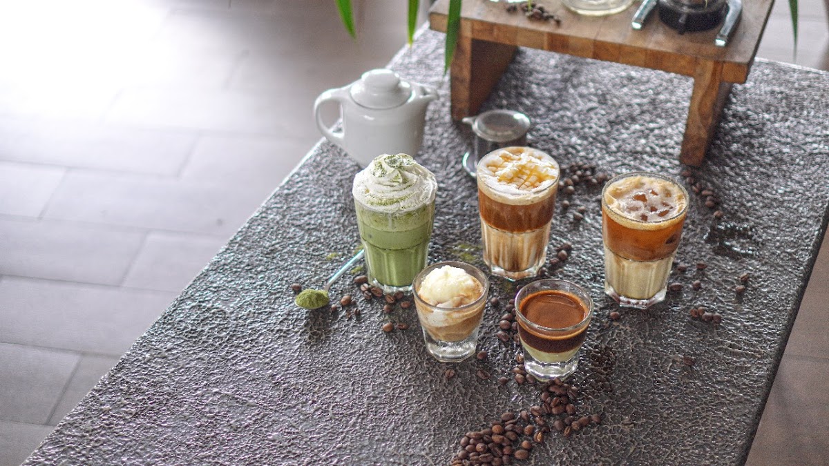 Kanoopi Coffee & Eatery - 2