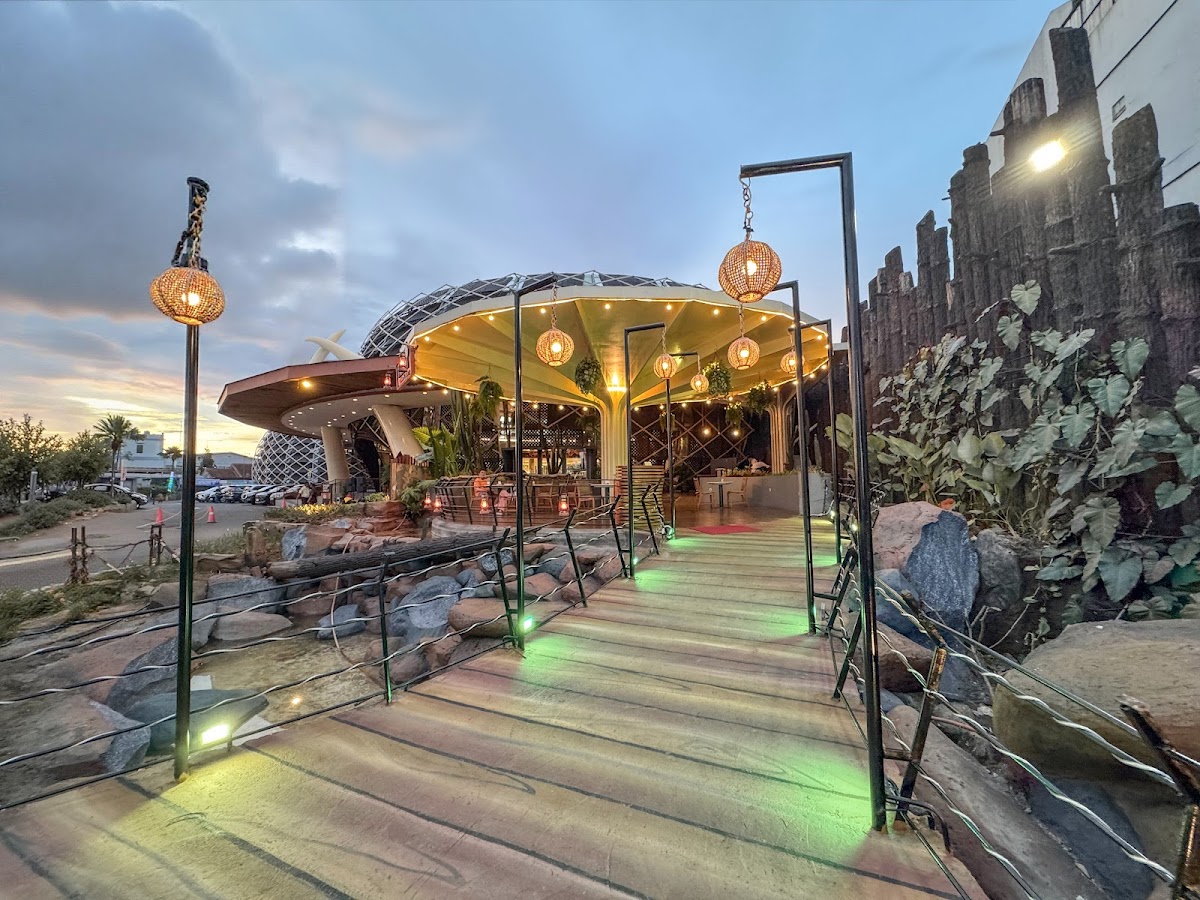 Kanoopi Coffee & Eatery - 3