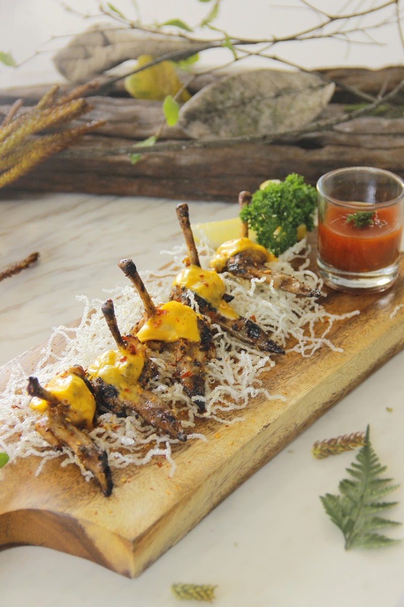 Kanoopi Coffee & Eatery - 9