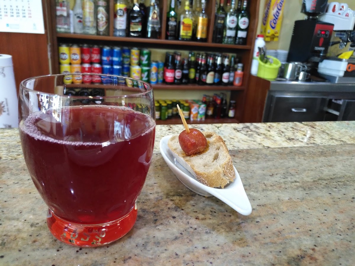 Cafe Bar Panaderia O Brasileiro - 6