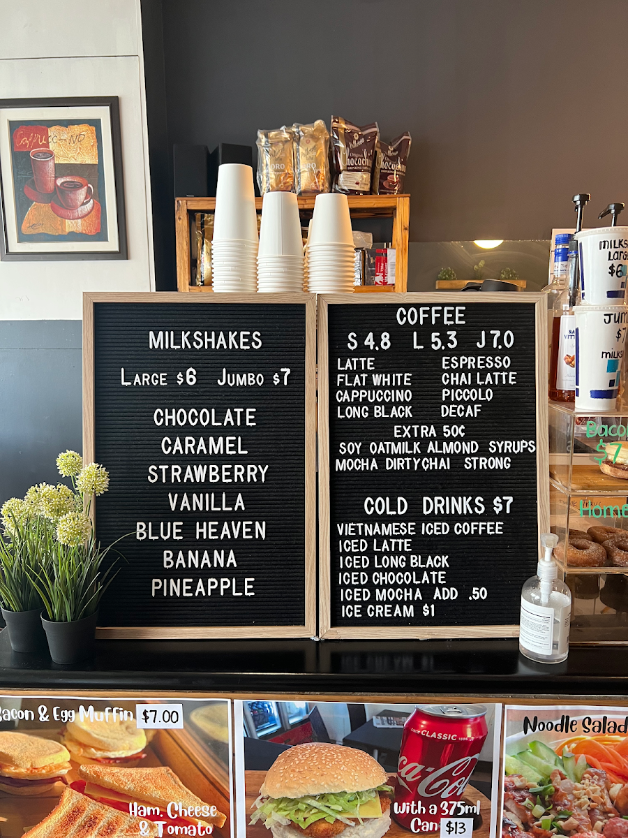 Michelle's Rolls & Coffee - 1