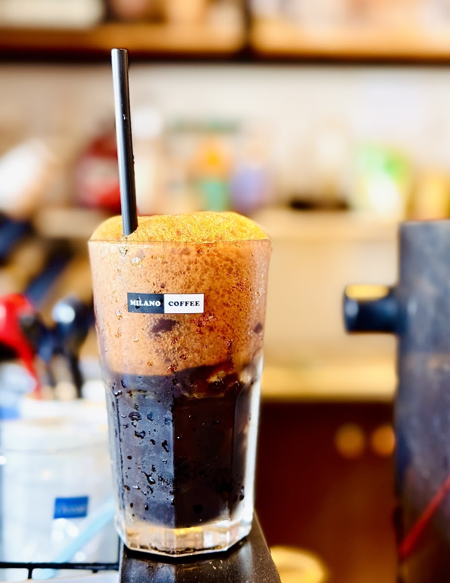 Coffee Milano sân banh huyện