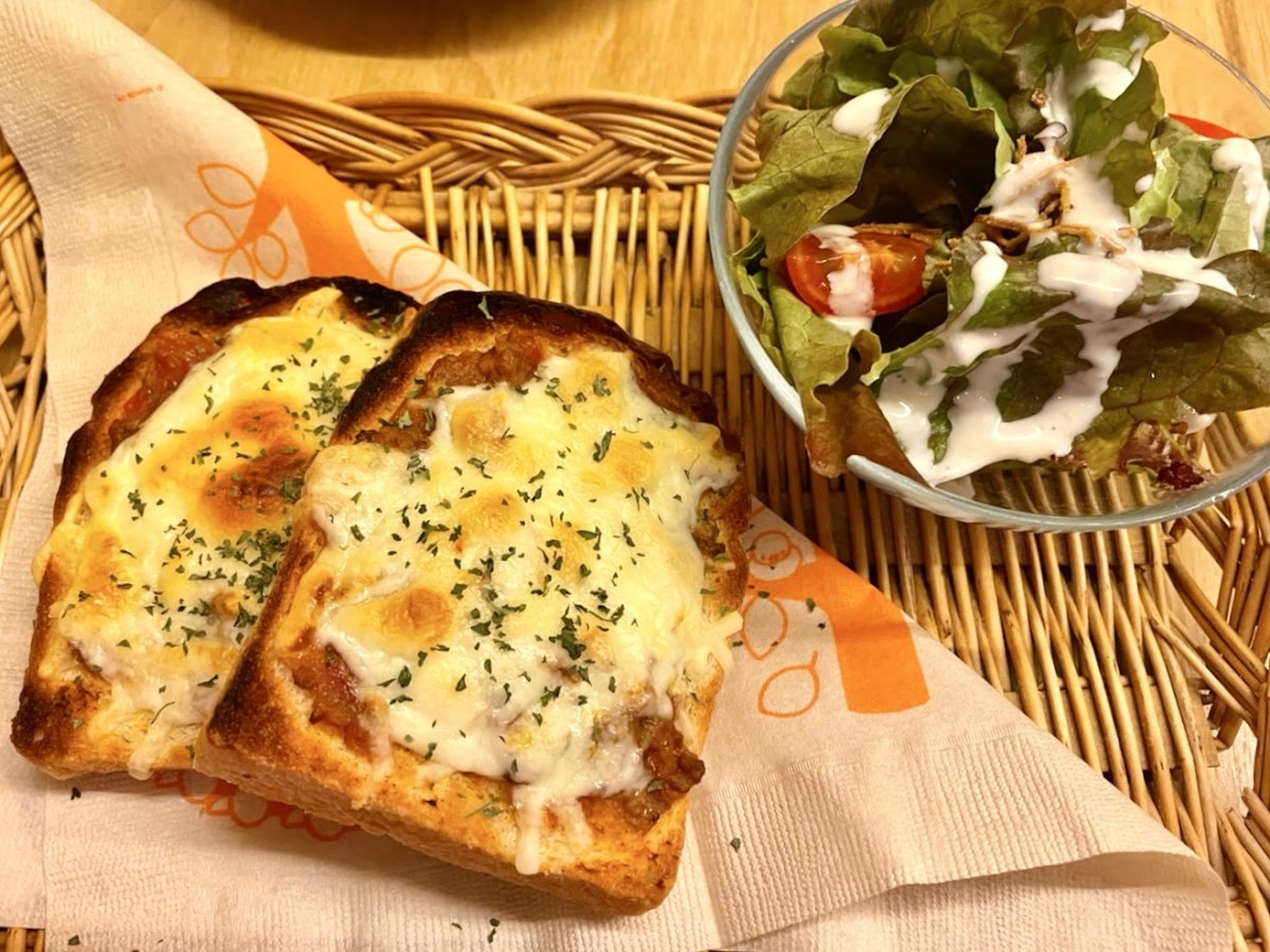 Nuts Kitchen Studio & Cafe - 6