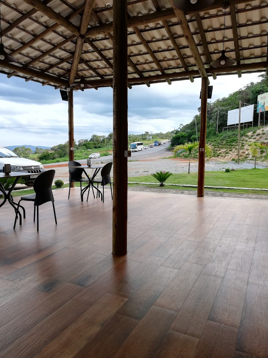 QUINTA’S LANCHES - 3