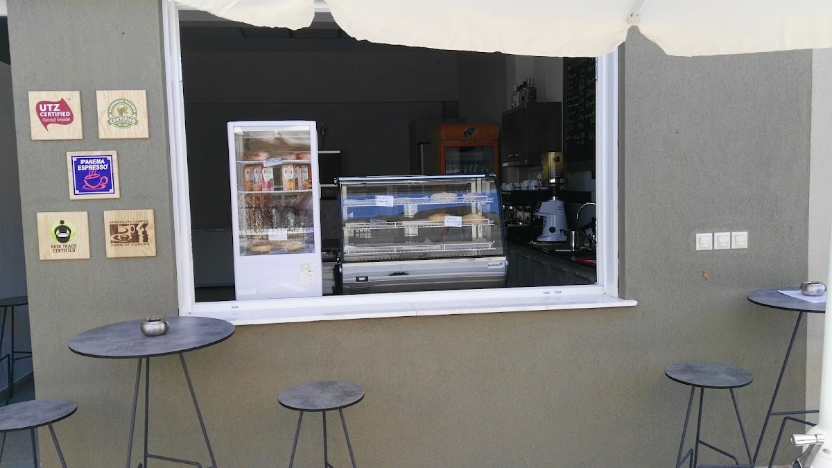 Time Coffee & Snacks - 6