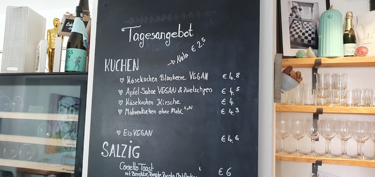 Lieberbrook Cafe & Weinbar - 4