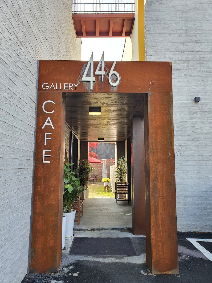 Gallery Cafe 446