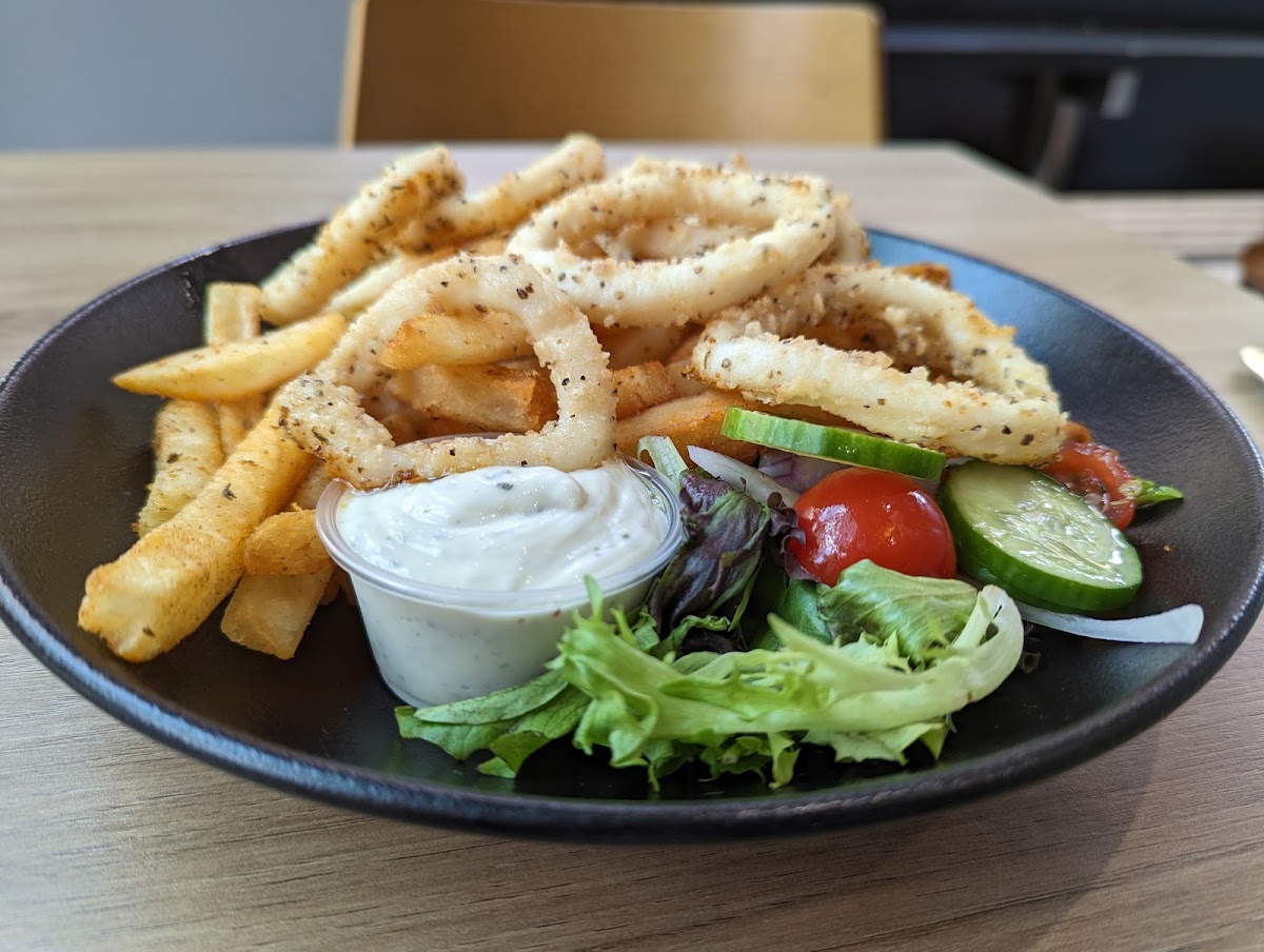 The Coffee Club Cafe - Mater Hill - 7