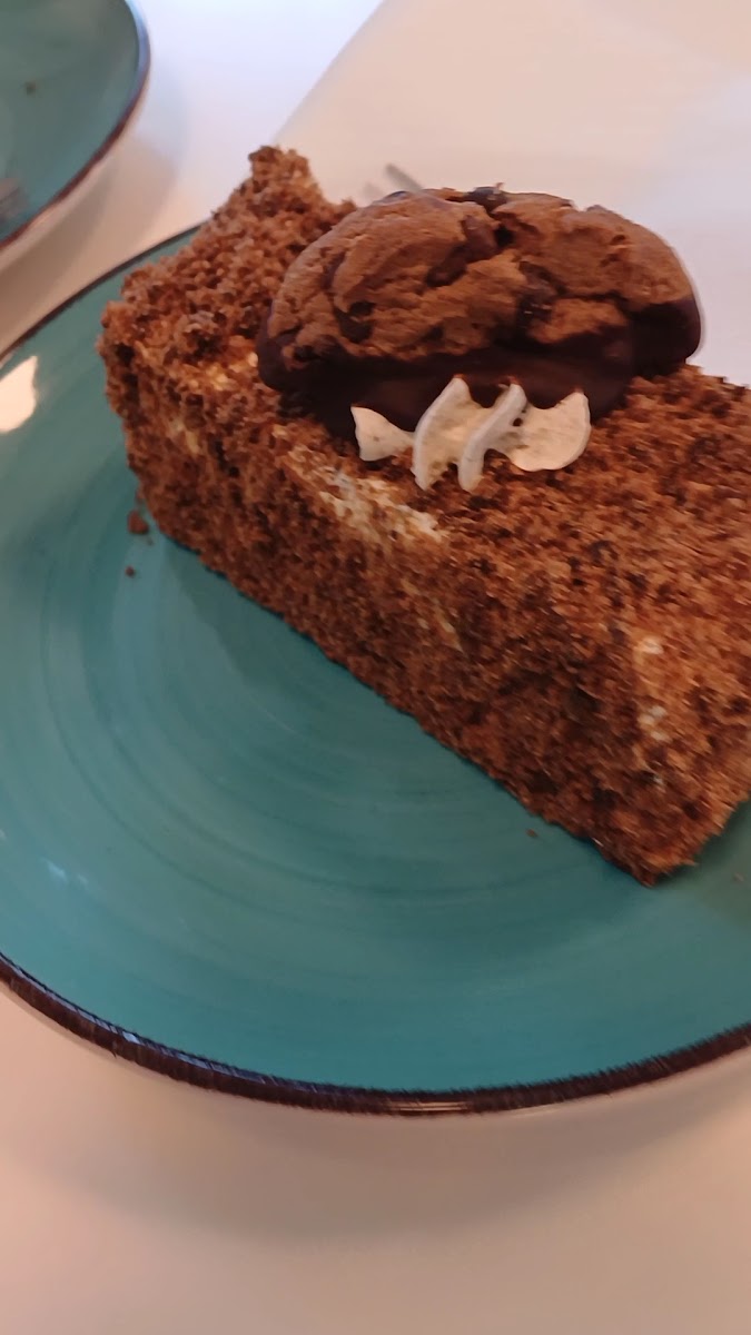 Bekkys Bäck - Ελληνικό Ζαχαροπλαστείο Café, Kuchen, Torten - 2