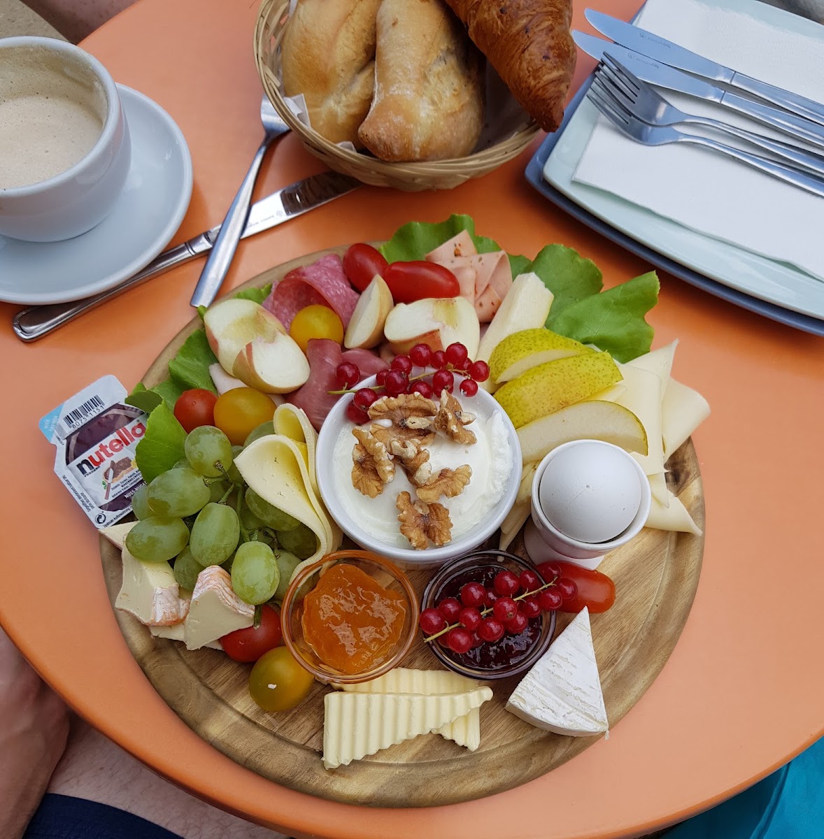 Bekkys Bäck - Ελληνικό Ζαχαροπλαστείο Café, Kuchen, Torten - 6