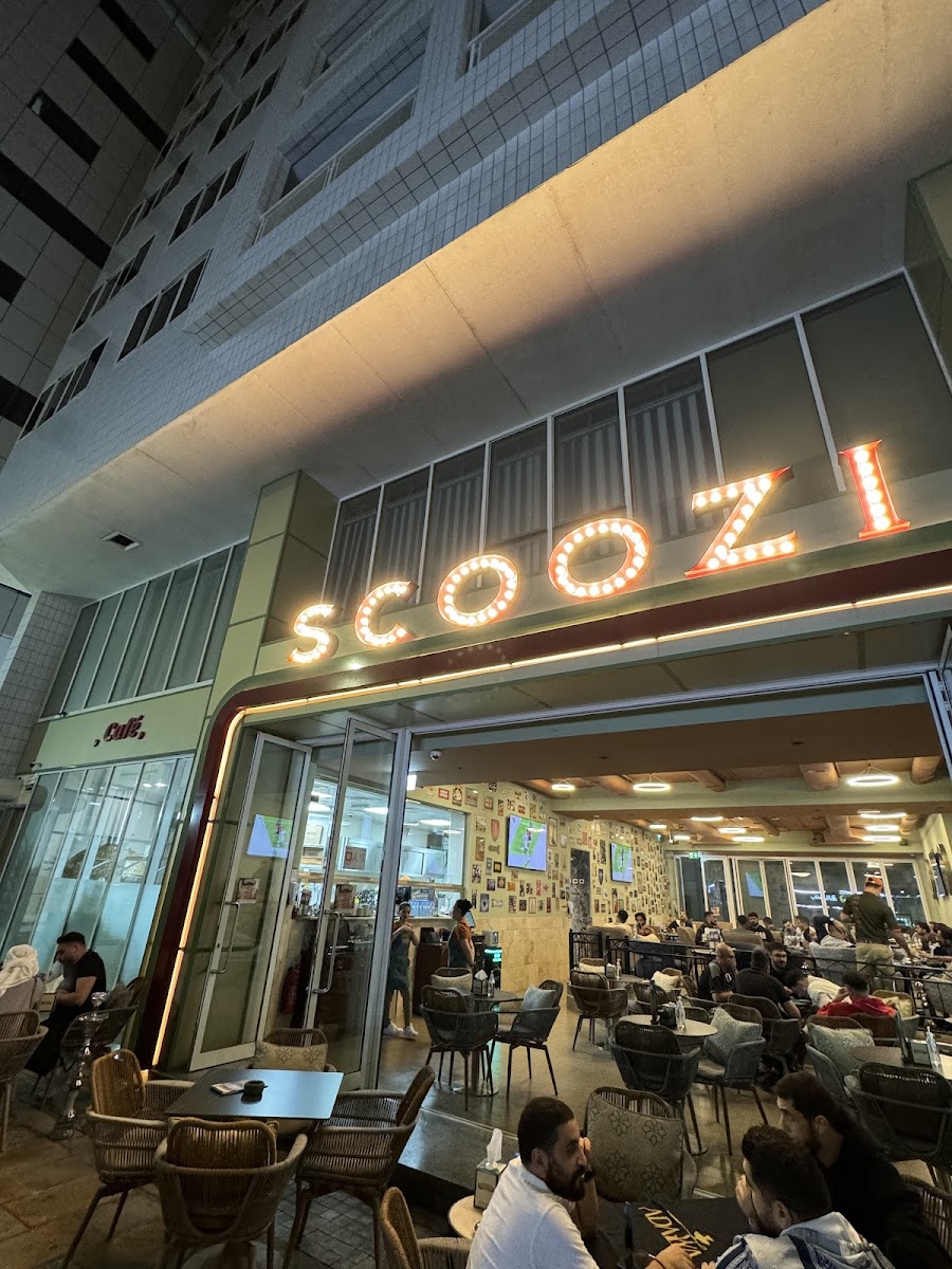 Scoozi Cafe