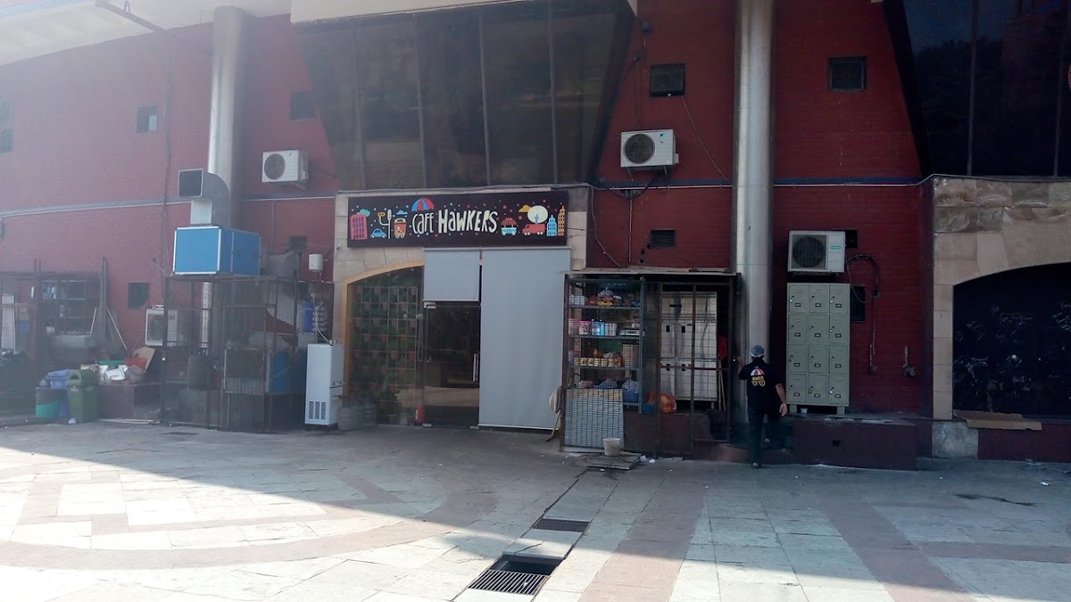 Cafe Hawkers