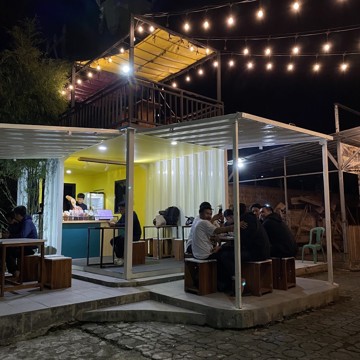 Meramu - Cafe Minuman Rempah Jatinangor