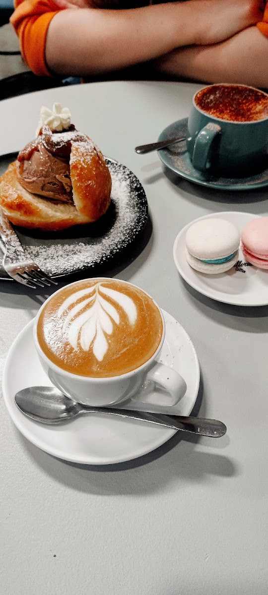 Treat Cakes and Pastries - 6