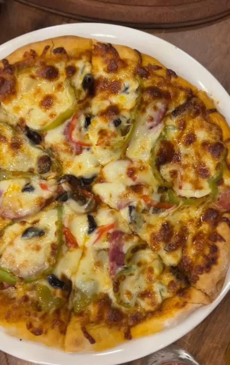 Rooots Cafe & Restaurant - 4