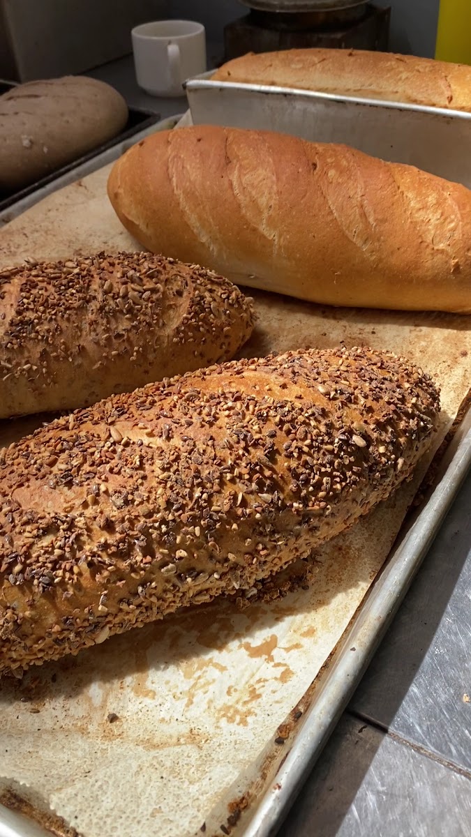 Hardy's German Bakery & Cafe - 2