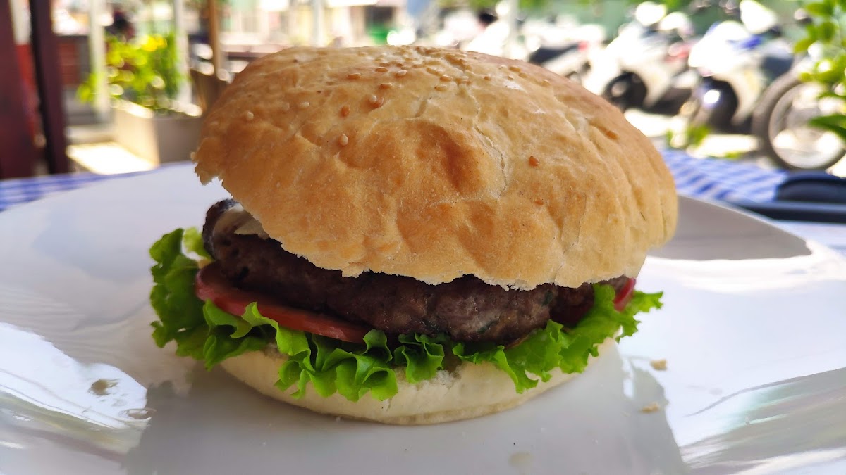 Hardy's German Bakery & Cafe - 6