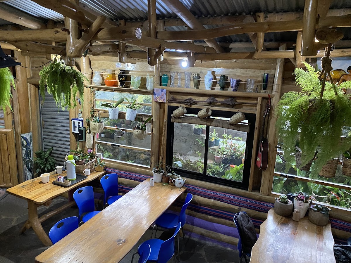 Ganduyan Inatep Cafe