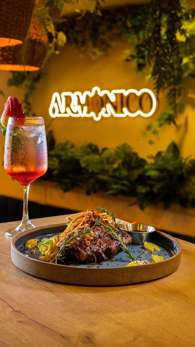 Armónico Bistro Café