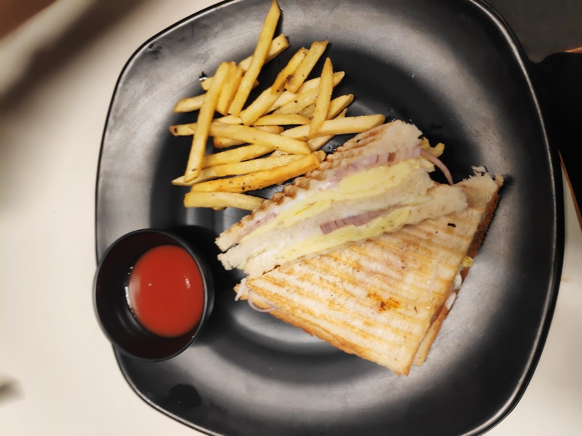 ಹಿಲ್ ವೀವ್ ಕೆಫೆ (HILL VIEW CAFE) - 9