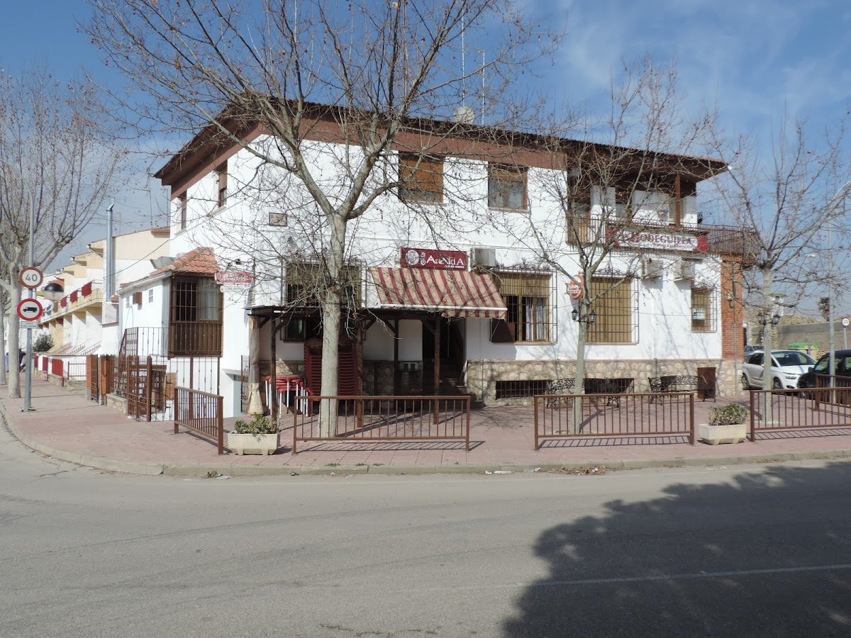 Cafe Avenida - 2