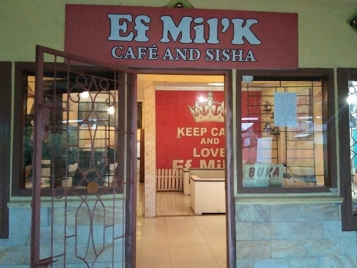 EF MILK CAFE & SISHA