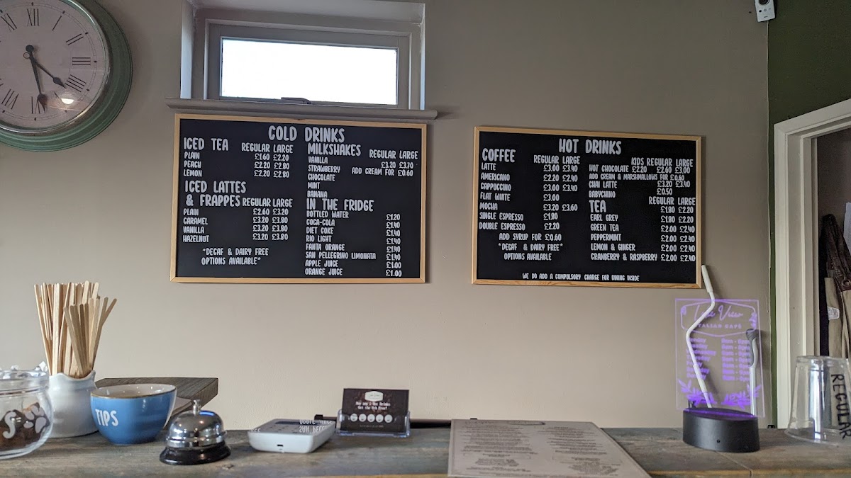 Lakeview Café - 5
