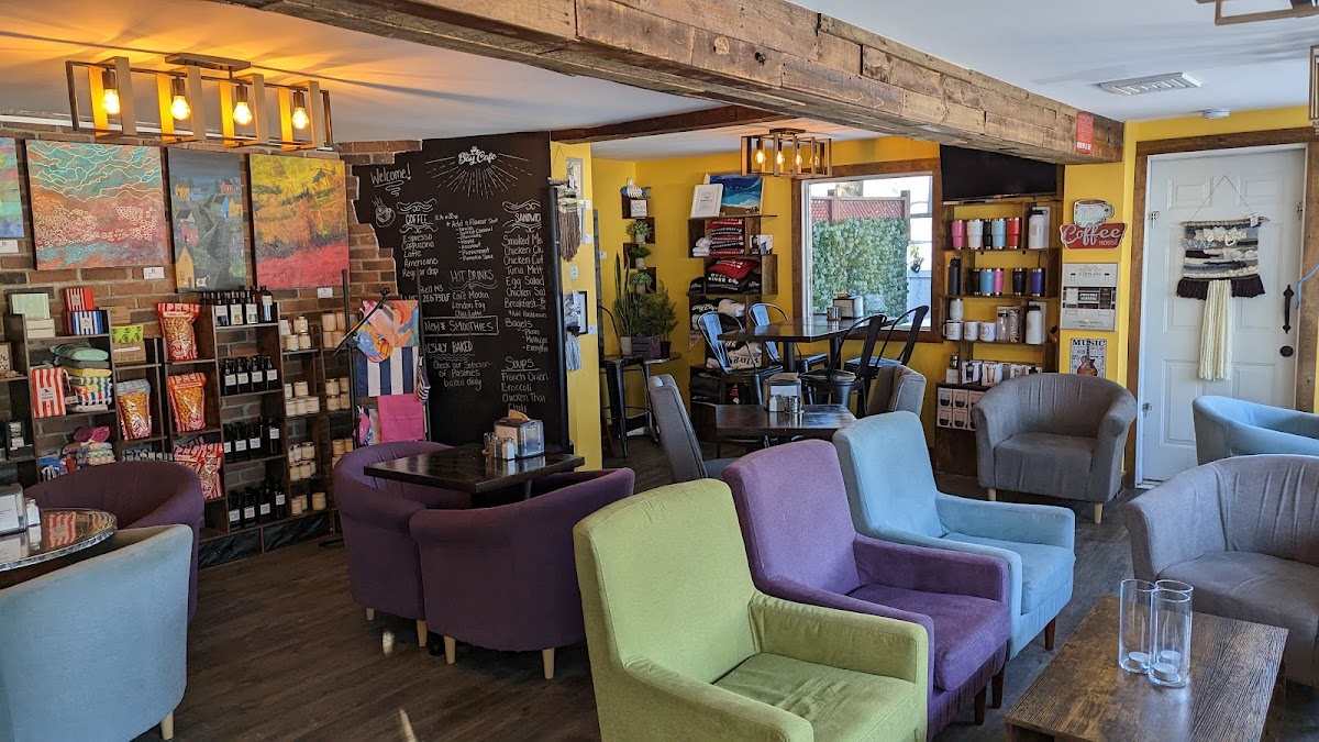 The Bay Cafe - 5