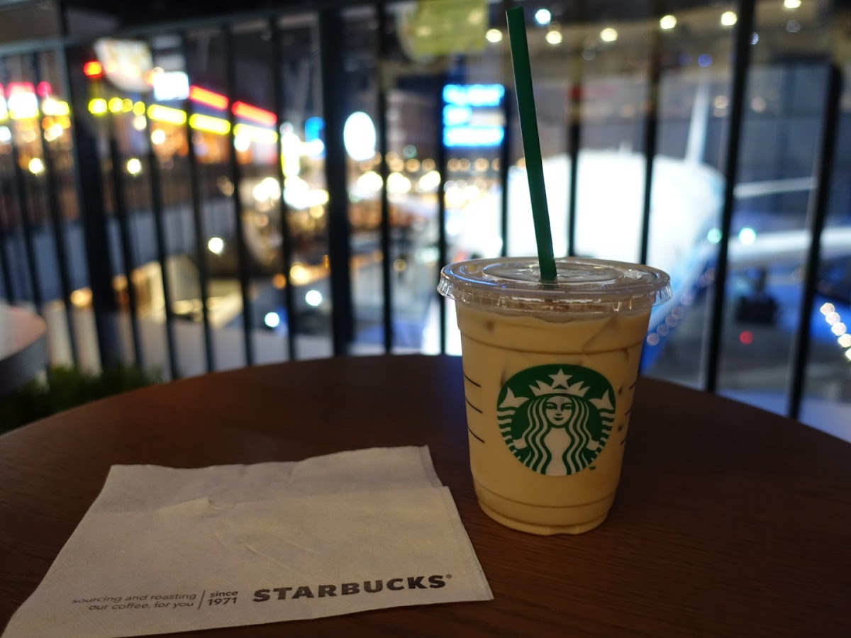 Starbucks Coffee - Centrair Flight of Dreams - 8