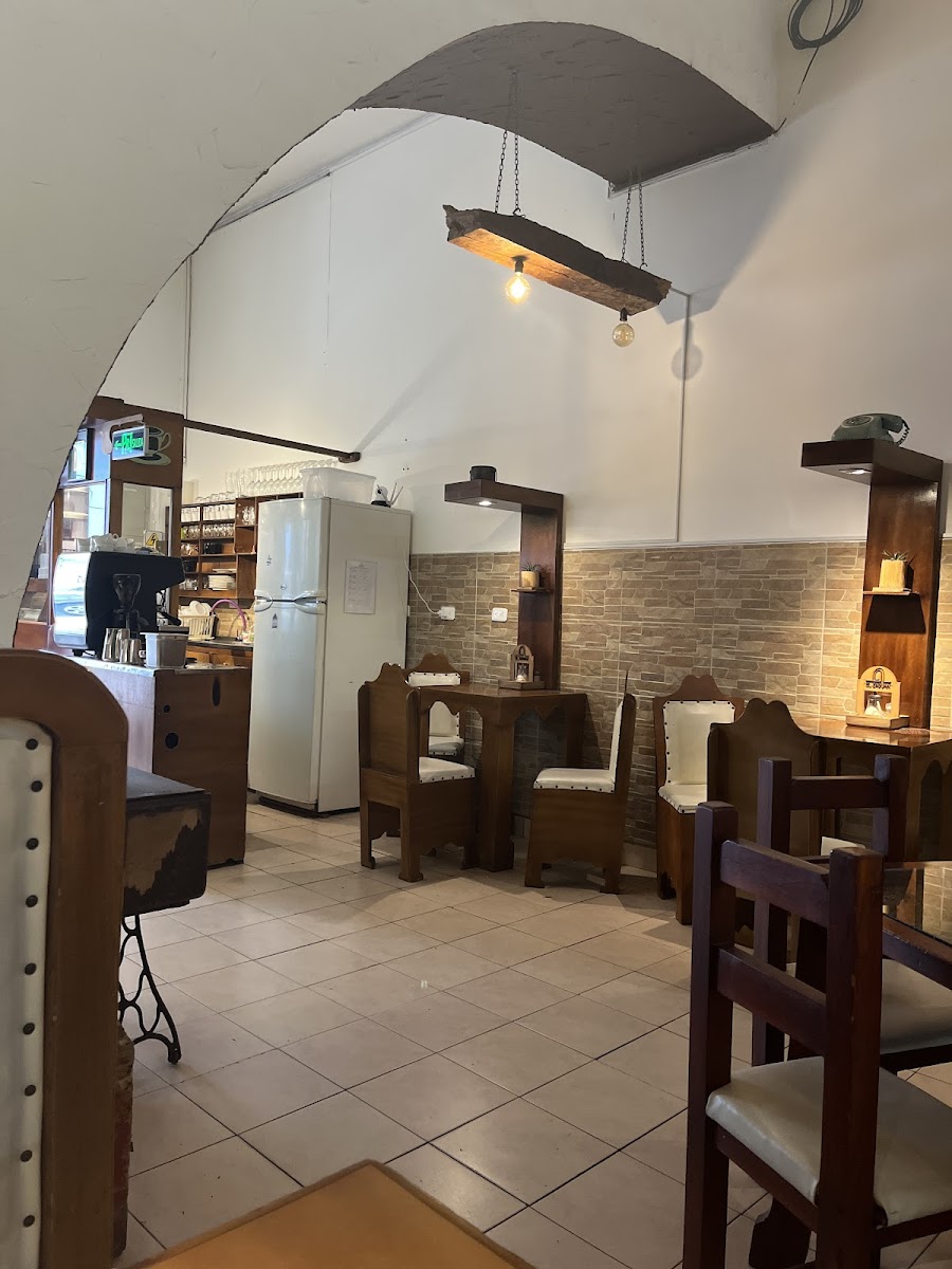 El Zaguán Cafetería