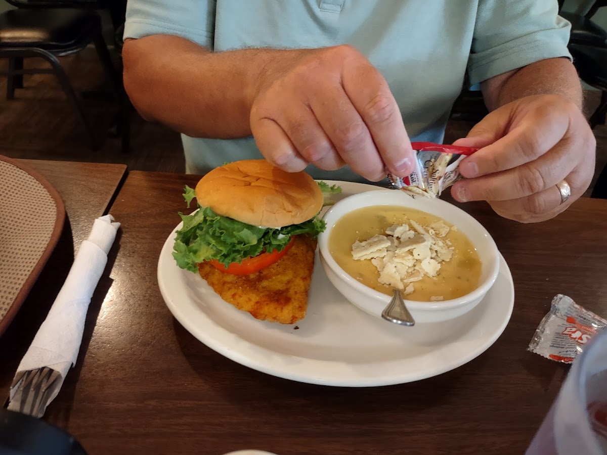 Kennedy Cafe - 8