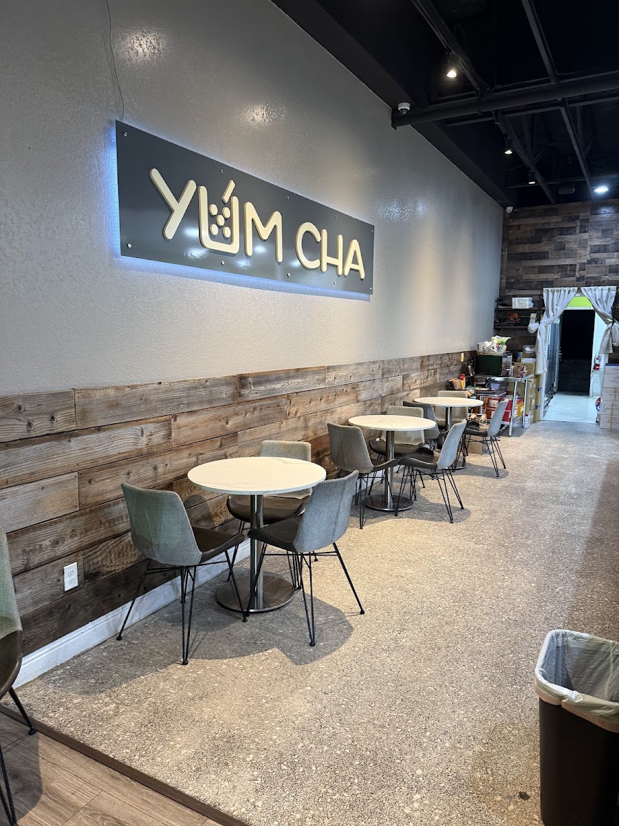 Yum Cha Boba Tea & More - 4