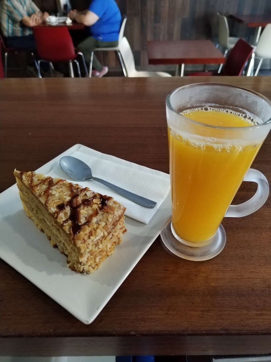 Cafe Loa - 9