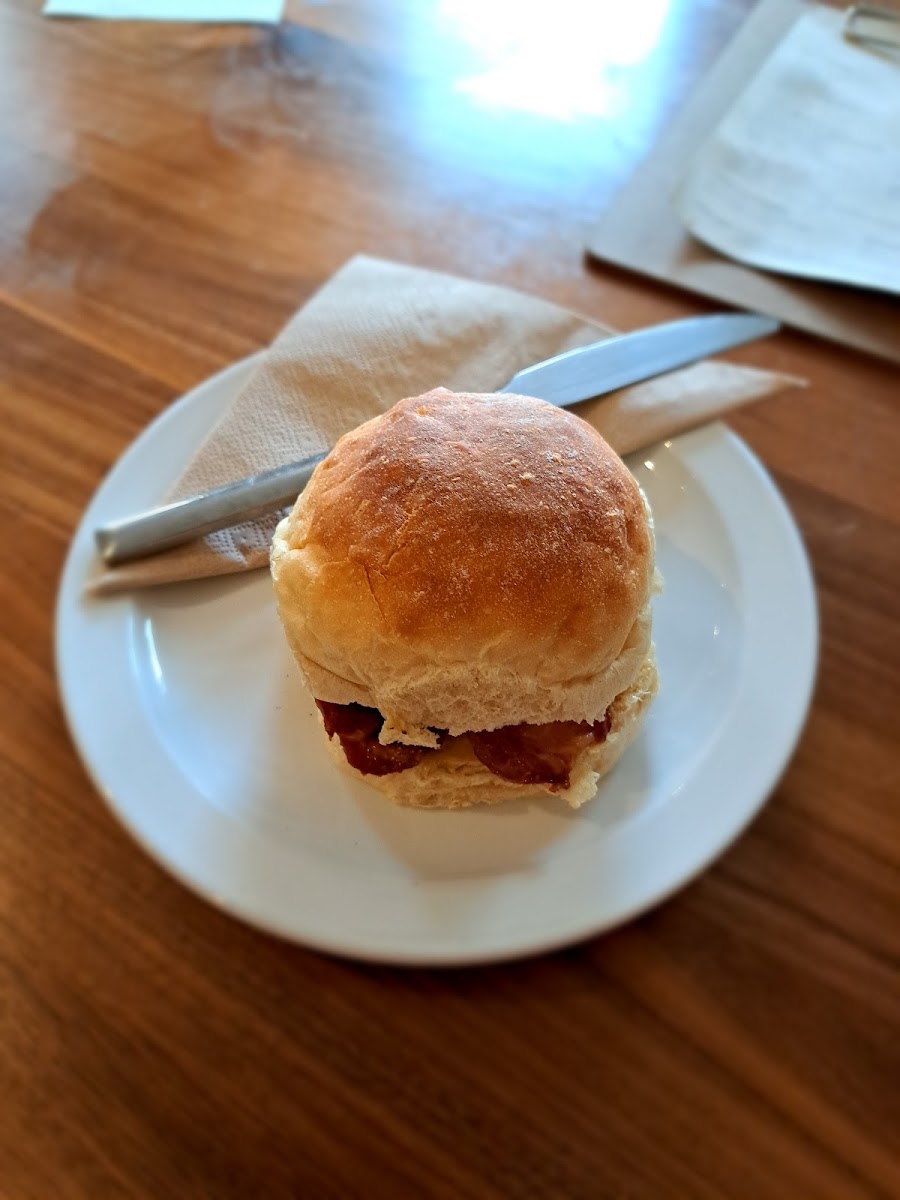 Halcyon House Cafe - 10