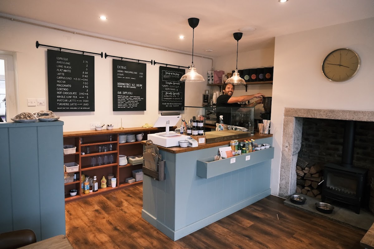 Halcyon House Cafe - 3