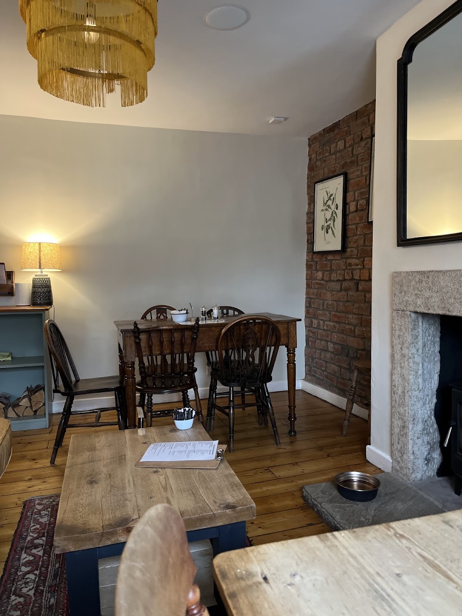 Halcyon House Cafe - 4