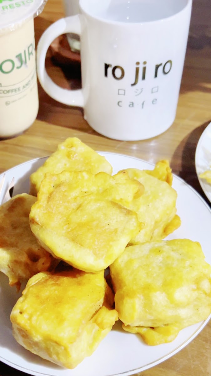 Rojiro Coffe And Resto - 2