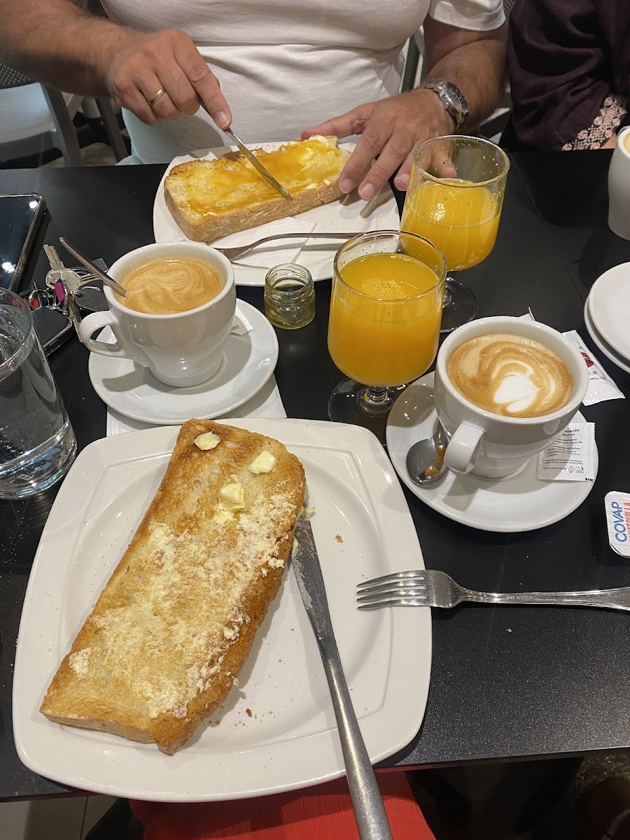 Panadería Iruña Café - 9