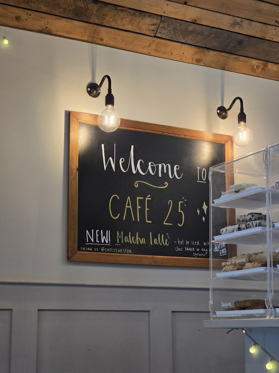 Cafe 25 - 3