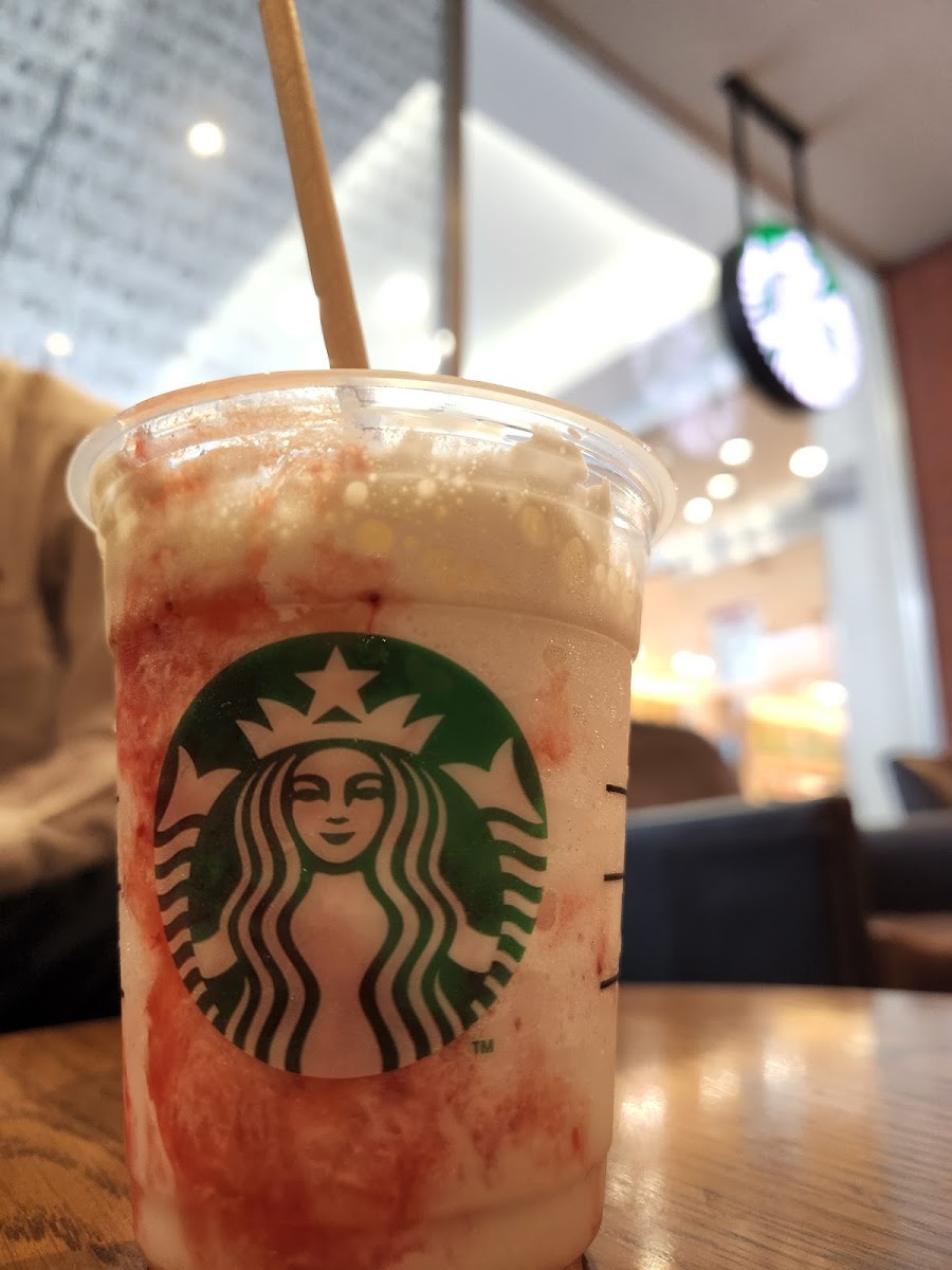 Starbucks Coffee - Tsutaya Books Kumamoto Sannenzaka - 10