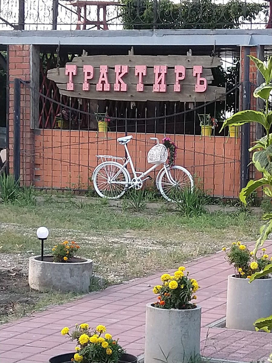 A beautiful evening by the sea under a nice bottle of wine. - 4