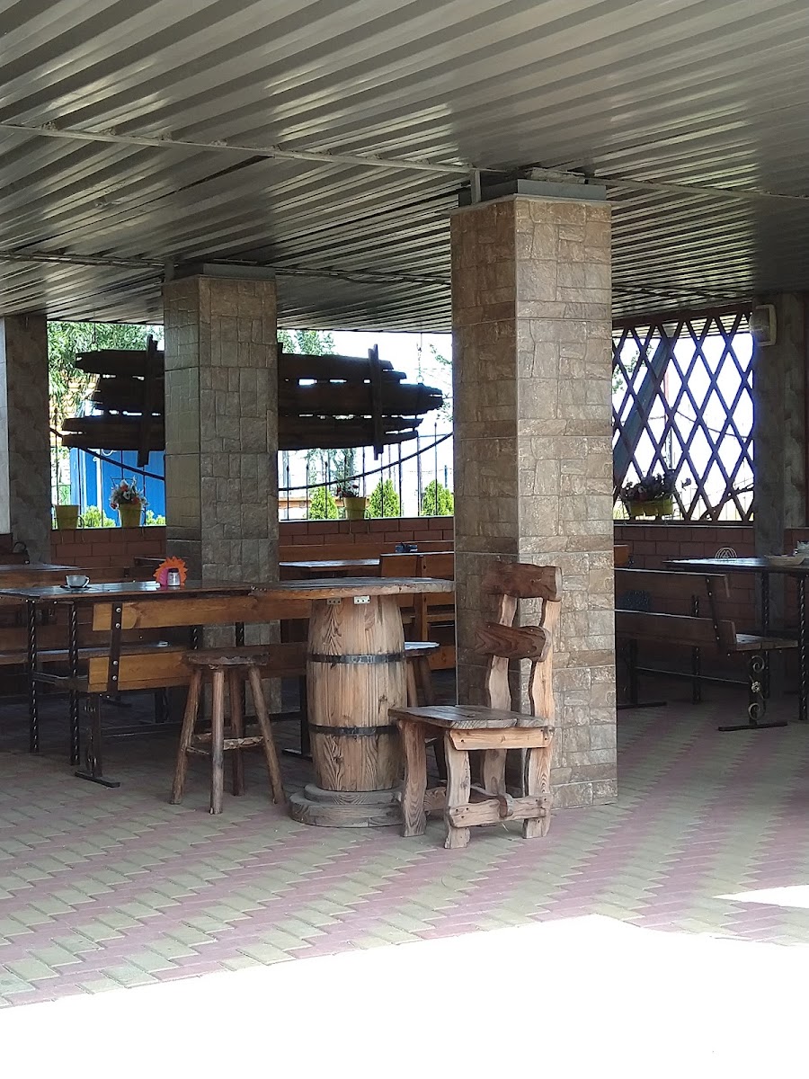 A beautiful evening by the sea under a nice bottle of wine. - 5